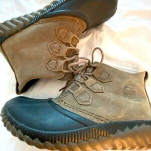 Sorel Waterproof Duck Boots - Size 7